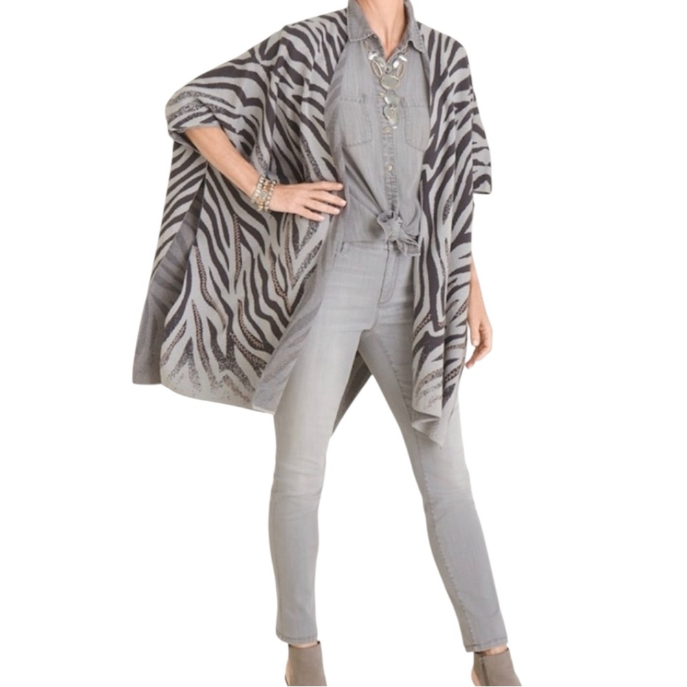 CHICO’s Half Placket Button-Down Shirt in Moonstone Size 0 (4-6) - Picture 13 of 13